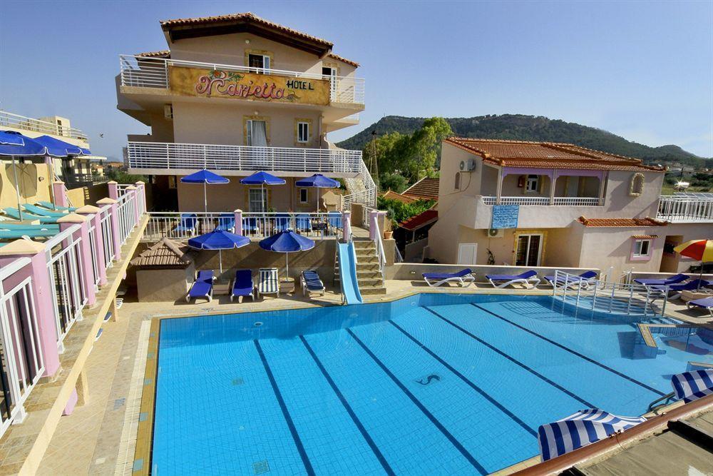פסטידה Marietta Hotel Apartments מראה חיצוני תמונה