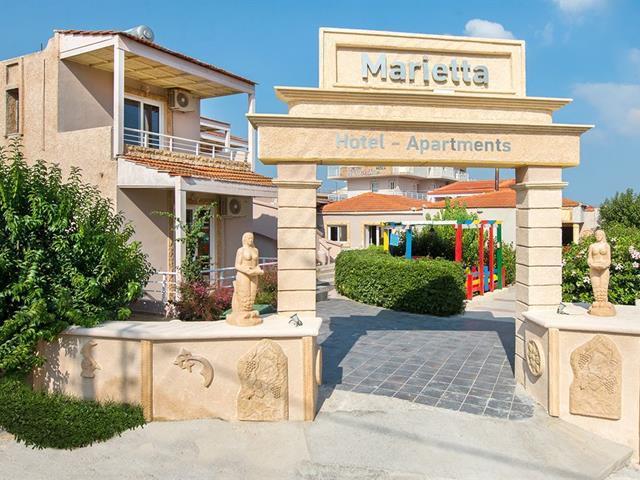 פסטידה Marietta Hotel Apartments מראה חיצוני תמונה