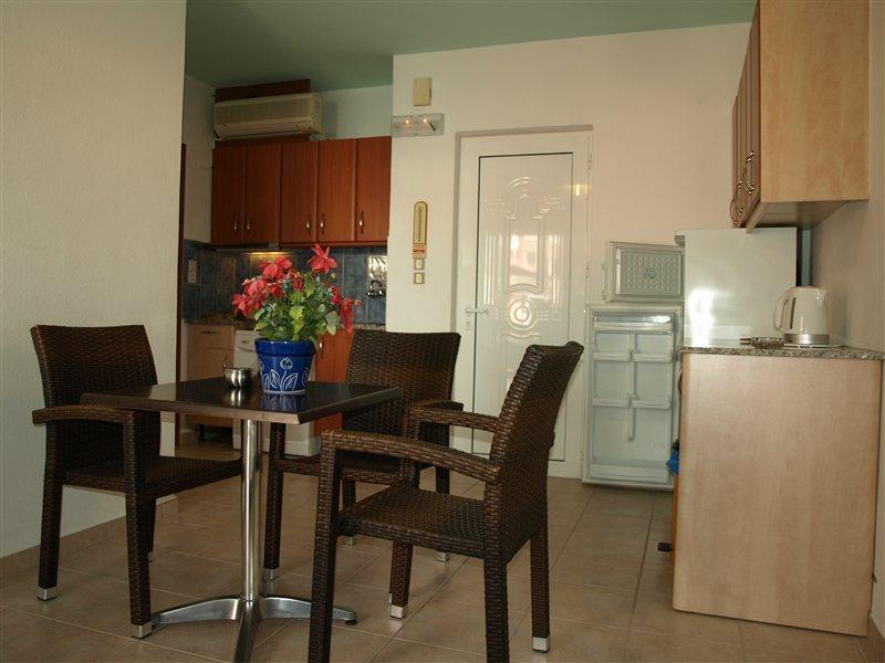 פסטידה Marietta Hotel Apartments מראה חיצוני תמונה