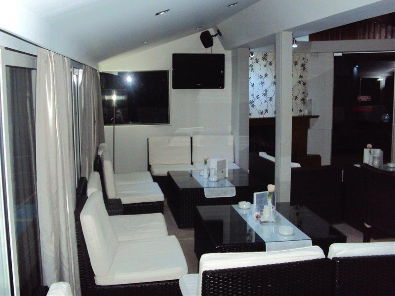 פסטידה Marietta Hotel Apartments מראה חיצוני תמונה