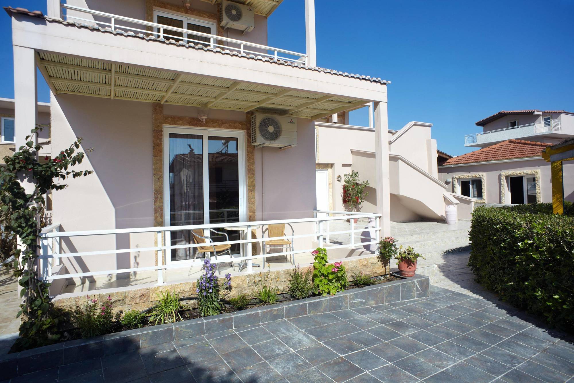 פסטידה Marietta Hotel Apartments מראה חיצוני תמונה